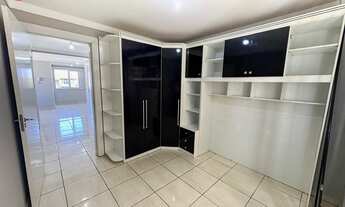 Imagem 3: APARTAMENTO NO CENTRO DE NAVEGANTES A 400 METROS DA PRAIA COM 02 DORMITÓRIOS SENDO 01 SUÍT