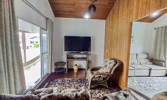 Imagem 4: Sobrado AVERBADO com 04 dormitórios no Centro de NAVEGANTES