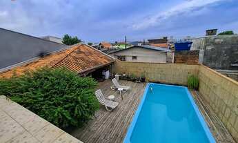 Imagem 2: Sobrado AVERBADO com 04 dormitórios no Centro de NAVEGANTES