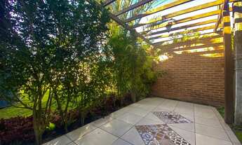 Imagem 7: Casa com terreno de esquina no Centro, com estado de nova!