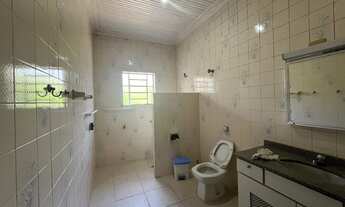 Imagem 5: Excelente Casa Comercial para Locação em Caraguatatuba-SP, Centro: 3 Quartos, 3 Banheiros