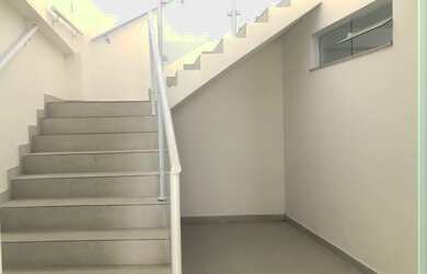 Imagem 3: Conjunto comercial no Centro de Caraguá para locação - R$ 6.500,00 - Novo - 9 salas