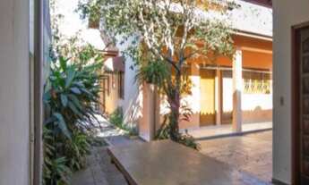 Imagem 4: Casa Comercial com edícula, no Indaiá, Caraguatatuba - SP: 4 Quartos, 1 Suíte, 2 Salas, 4