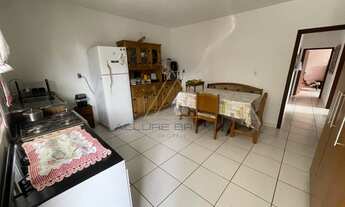 Imagem 7: Casa a venda no centro de Balneario Piçarras próximo a mercado e todo comercio em geral, 5