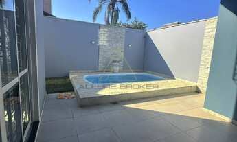 Imagem 7: Imperdível casa à venda no Centro da cidade de com 3 quartos, 1 suíte, 1 sala, 1 vaga de g