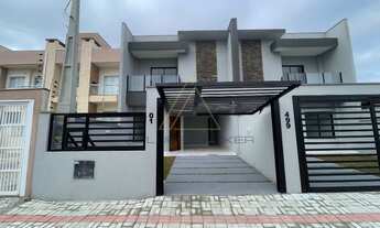 Imagem: Sobrado novo, apenas 500 metros da praia