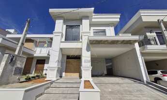 Imagem: Casa a venda em condominio Fechado no centro