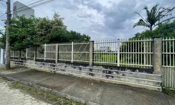 Imagem: Terreno de esquina em Piçarras no Itacolomi