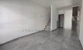 Imagem 7: Sobrado do meio em construção no itacolomi em Baln Piçarras - SC