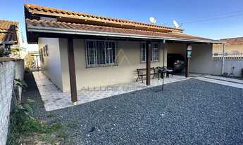 Imagem: Casa a venda no Centro de Balneário Piçarras-sc