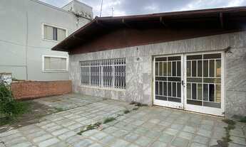 Imagem: 3 dormitórios na Rua Aldani Guimarães