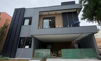 Imagem: Sobrado diferenciado à venda no Condomínio