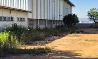 Imagem 7: Galpão para venda com dois lotes laterais no Cajuru em Sorocaba, próximo ao acesso à Rodov