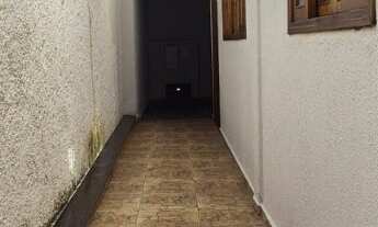 Imagem 4: Casa à venda na Vila Santa Rita com 3 quartos , sendo uma suíte e na parte de baixo um apa