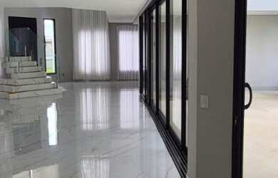 Imagem 9: Casa sobrado de esquina para locação no exclusivo Condomínio Alphaville Nova Esplanada 3