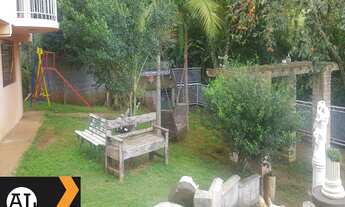 Imagem 4: O sobrado no bairro Chácara Praia do Sol na Represa Bortolan em Poços de Caldas MG