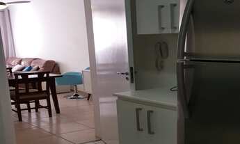Imagem 4: Apartamento todo mobiliado, com dois quartos, cozinha completa, sofá , mesa de jantar 4 lu