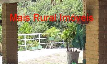 Imagem 5: Sitio com Cachoeira proximo ao centro