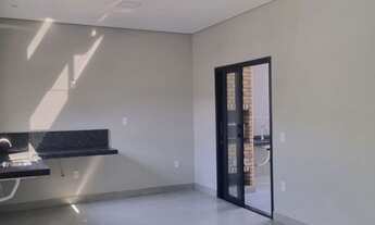 Imagem 5: Casa à venda em Indaiatuba-SP, bairro Parque Barnabé: 2 quartos, 1 suíte, 2 salas, 2 banhe