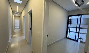 Imagem 4: Casa de luxo à venda em condomínio exclusivo de Indaiatuba-SP, com 3 suítes e 4 vagas de g