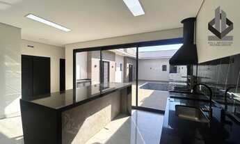 Imagem 7: Casa de luxo em condomínio: 3 quartos, 3 suítes, 2 salas, 5 banheiros, 4 vagas, 205m² em I