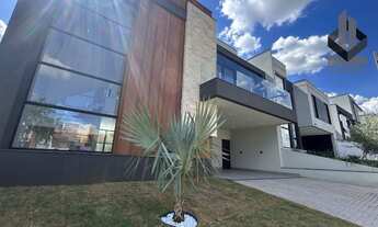 Imagem 2: Casa de luxo no Condomínio Residencial Milano: 4 quartos, 4 suítes, 3 salas, 6 banheiros