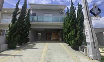 Imagem: Casa de alto padrão em condomínio no Jardim