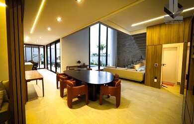 Imagem 2: Luxuosa casa em condomínio à venda em Indaiatuba-SP, no bairro Parque Villa dos Pinheiros