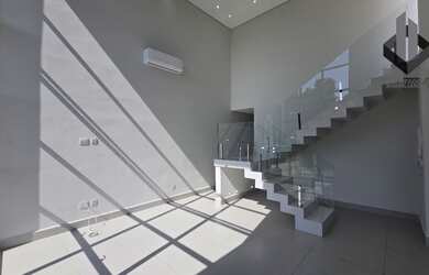 Imagem 3: Casa de luxo na cidade de Indaiatuba-SP: 4 quartos, 4 suítes, 2 salas, 5 banheiros, 4 vaga