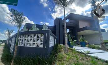 Imagem: Casa de alto padrão à venda em condomínio