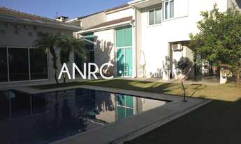 Imagem 6: FANTÁSTICO SOBRADO de 720m², com 4 dormitórios sendo 2 suítes, 4 vagas no Condominio Resid