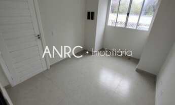 Imagem 5: BELO SOBRADO TOTALMENTE REFORMA, À VENDA EM COTIA, COM 2 SUÍTES, AMPLO QUINTAL E 2 VAGAS D