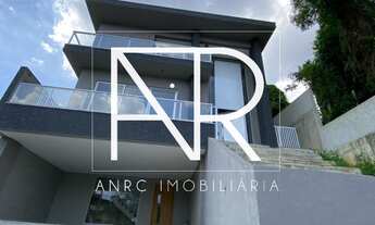 Imagem: Sensacional Casa Alta com 323m², com 4