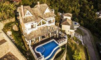 Imagem 3: Mansão à venda com Vista Panorâmica para o Mar de Cacupé em Florianópolis/SC