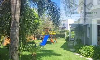 Imagem 7: Casa de Luxo no Condomínio Jardim das Palmeiras: 6 quartos, 6 suítes, 3 salas, 8 banheiros