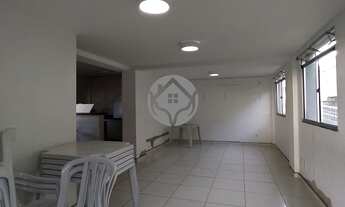 Imagem 2: Área privativa reformada com vaga coberta no bairro Liberdade em Santa Luzia