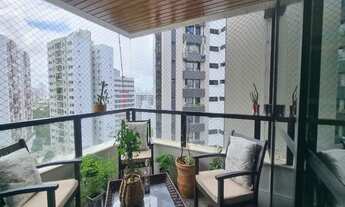Imagem 4: Apartamento para venda tem 245 m² com 3 quartos em Itaigara - Salvador - BA