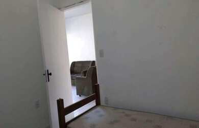 Imagem 7: Casa à venda - no Centro