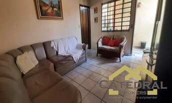 Imagem: Sobrado com 06 dormitórios à Venda na