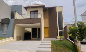 Imagem: Casa em Condomínio com Piscina e 4 quartos