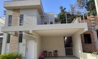 Imagem: Casa a venda com 2 quartos (1 suíte) no