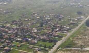 Imagem 4: Lote balneário Araçá com 360m² por R$60.000,00 a 200m da praia