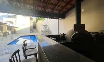 Imagem 3: Locação de casa comercial ou residencial com 3 quartos (1 Suíte) 2 vagas e piscina - Vila