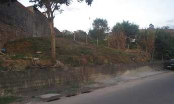 Imagem: Terreno em Aclive no Jardim Europa em Campo