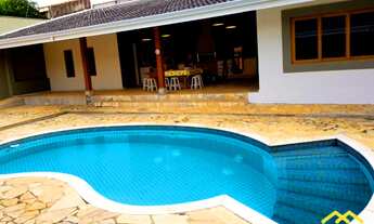 Imagem: Casa á Venda com 3 quartos (1 Suíte) 4