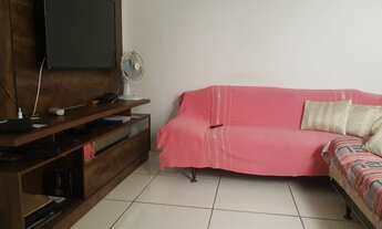 Imagem: 4 casas no mesmo terreno em construção