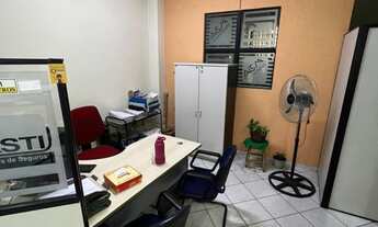 Imagem 3: Salão Comercial para Locação na Vila Arens com 160m², 03 salas e um mezanino