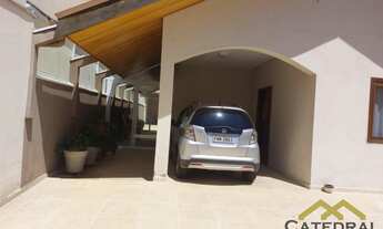 Imagem 2: Casa com 2 Quartos, sendo 1 Suíte à venda por R$650.000,00 - 210m² - Jardim Guanabara - Ju