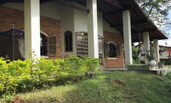 Imagem 3: Chácara à Venda em Cabreúva-SP com 3 dormitórios, piscina e ampla área verde
