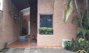 Imagem 2: Casa à Venda com 241m² por R$ 990.000,00 - Vila Vianelo - Jundiaí/SP